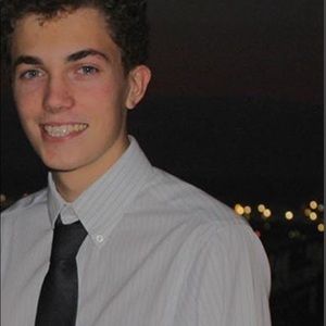 Meet your Posher, Christian